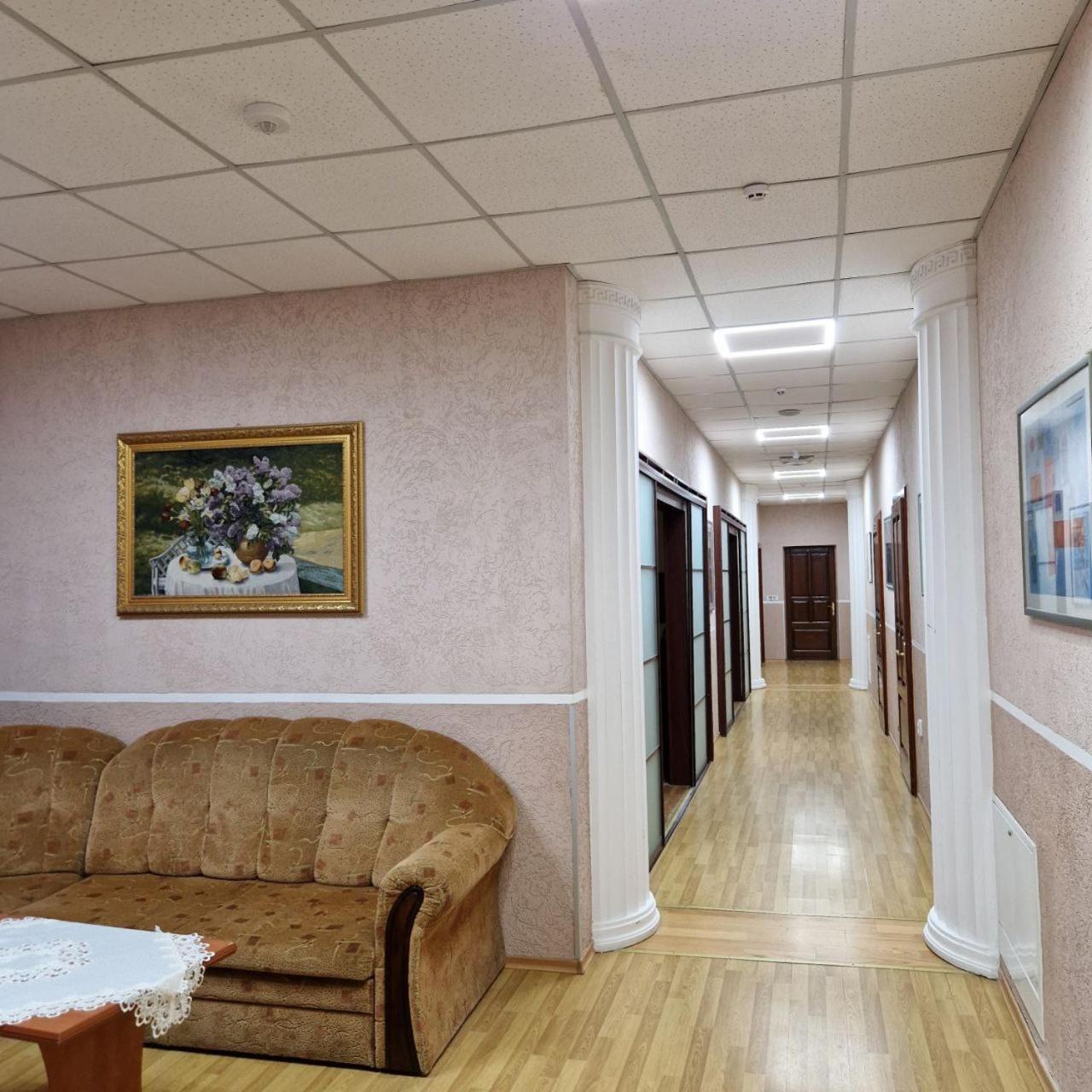 Hotel Helikon Яноши Экстерьер фото
