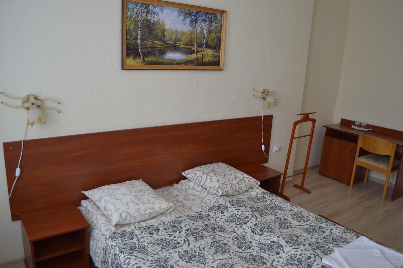 Hotel Helikon Яноши Экстерьер фото